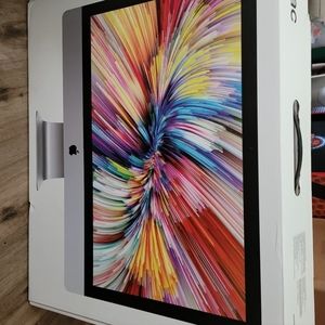 iMac 27 inch with retina 5k display